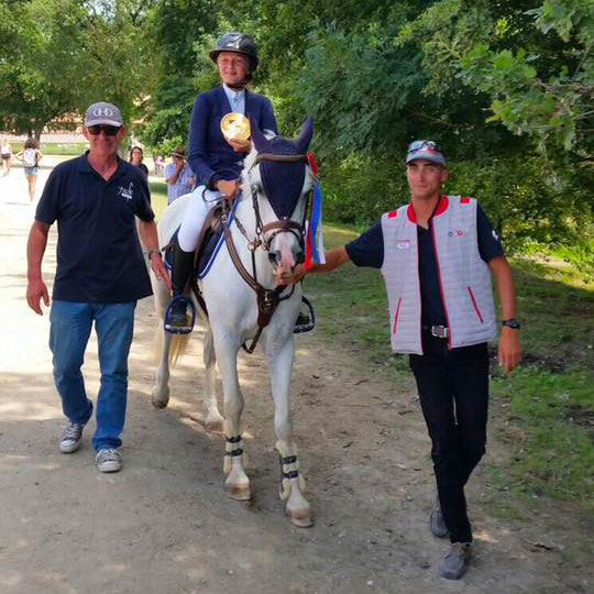 Pierre, Mirna, Elsa et Maxiume